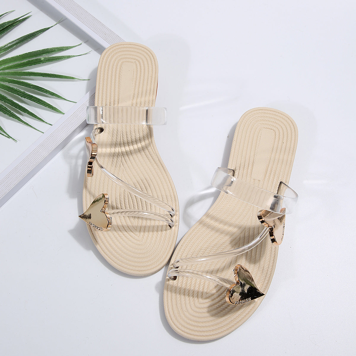 Women Sandals Open Toe Non Slip Sandals Outer Wear Mini Heart Shaped Flat Sandals Slides