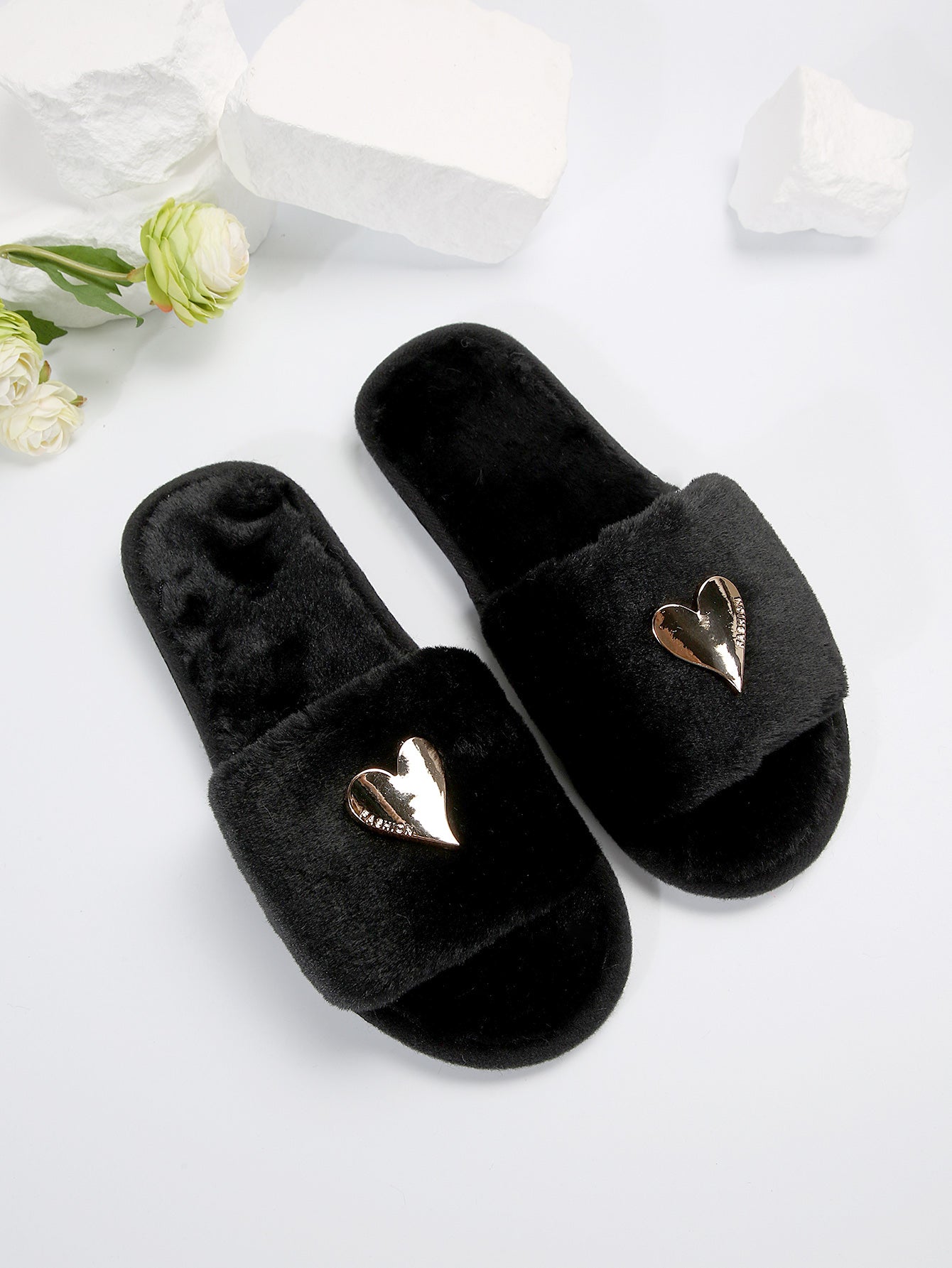 Fluffy Slippers Heart-Shaped Flat Slippers Women Home Casual Anti Rabbit Fur Cotton Slippers Women