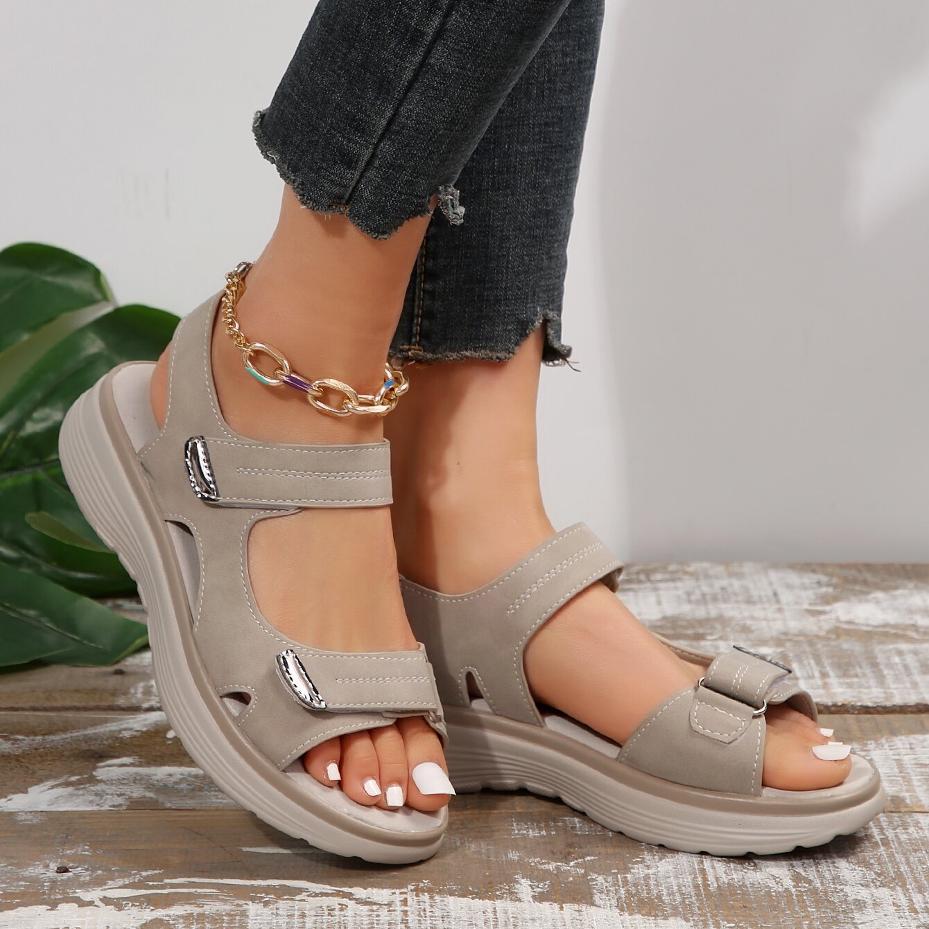 plus Size Velcro Sports Platform Sandals Women Open Toe Beach Sandals