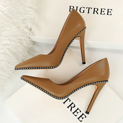Sexy Nightclubs Thinner High Heels Women Shoes Stiletto Heel Shallow Mouth Pointed Rivets Pumps