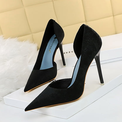 Black 10.5cm
