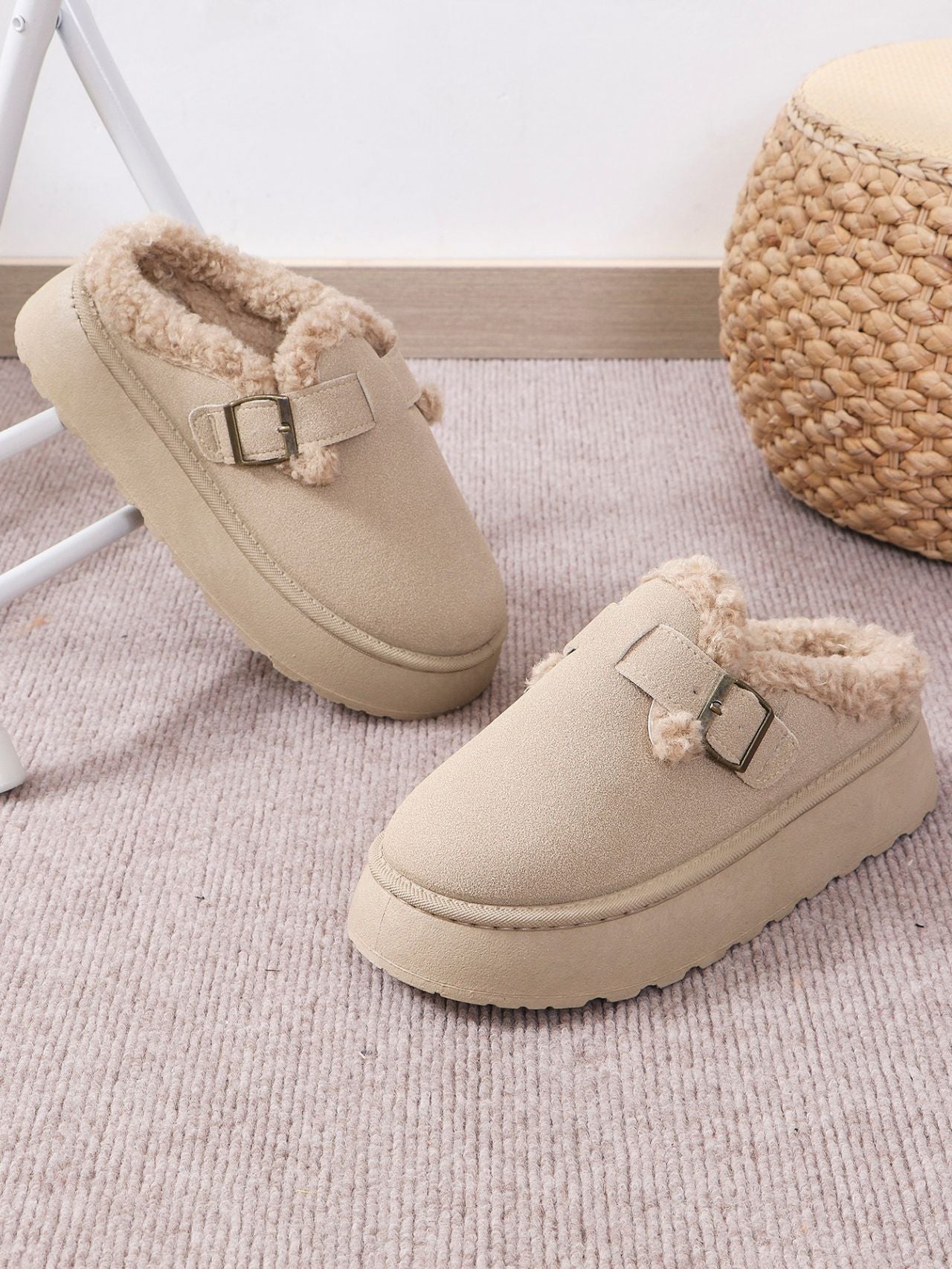 Autumn Winter Thick Bottom Plush Buckle Thermal Cotton Slippers Casual Women Shoes